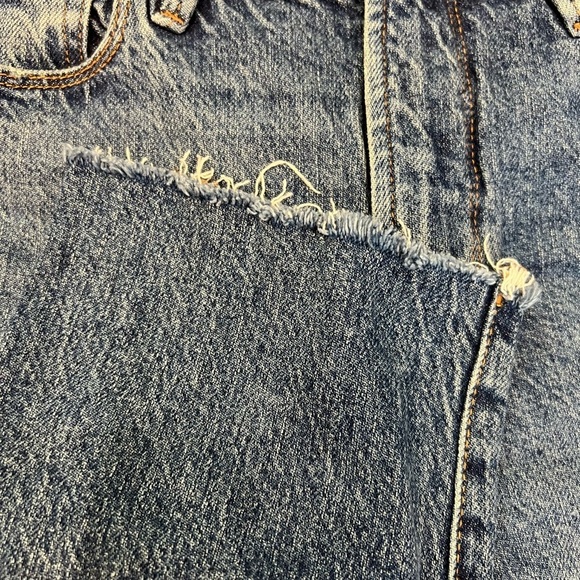 Good American Good Classic Raw Hem High Rise Medium Wash Jeans Size 4 - Picture 5 of 9